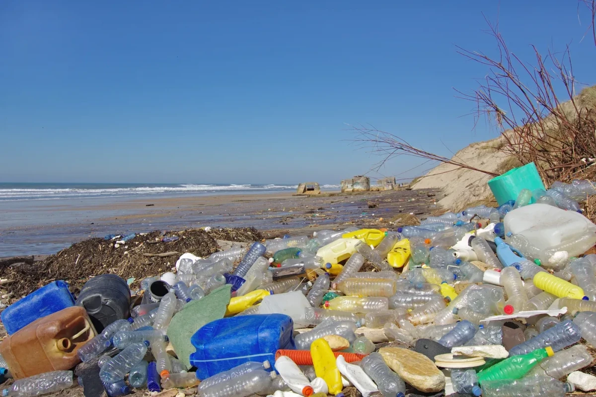 ONU : La planète – et les humains – étouffés par le plastique
