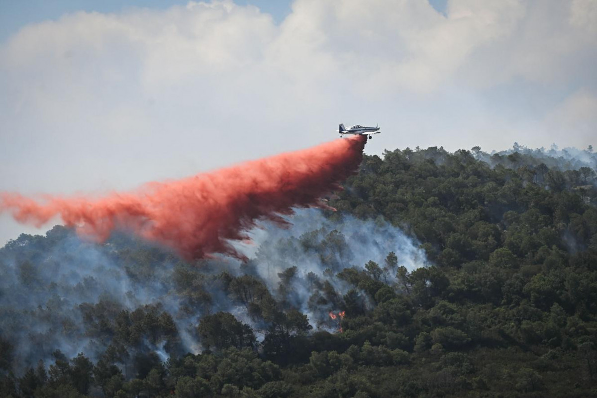 France : le feu reste très actif dans l