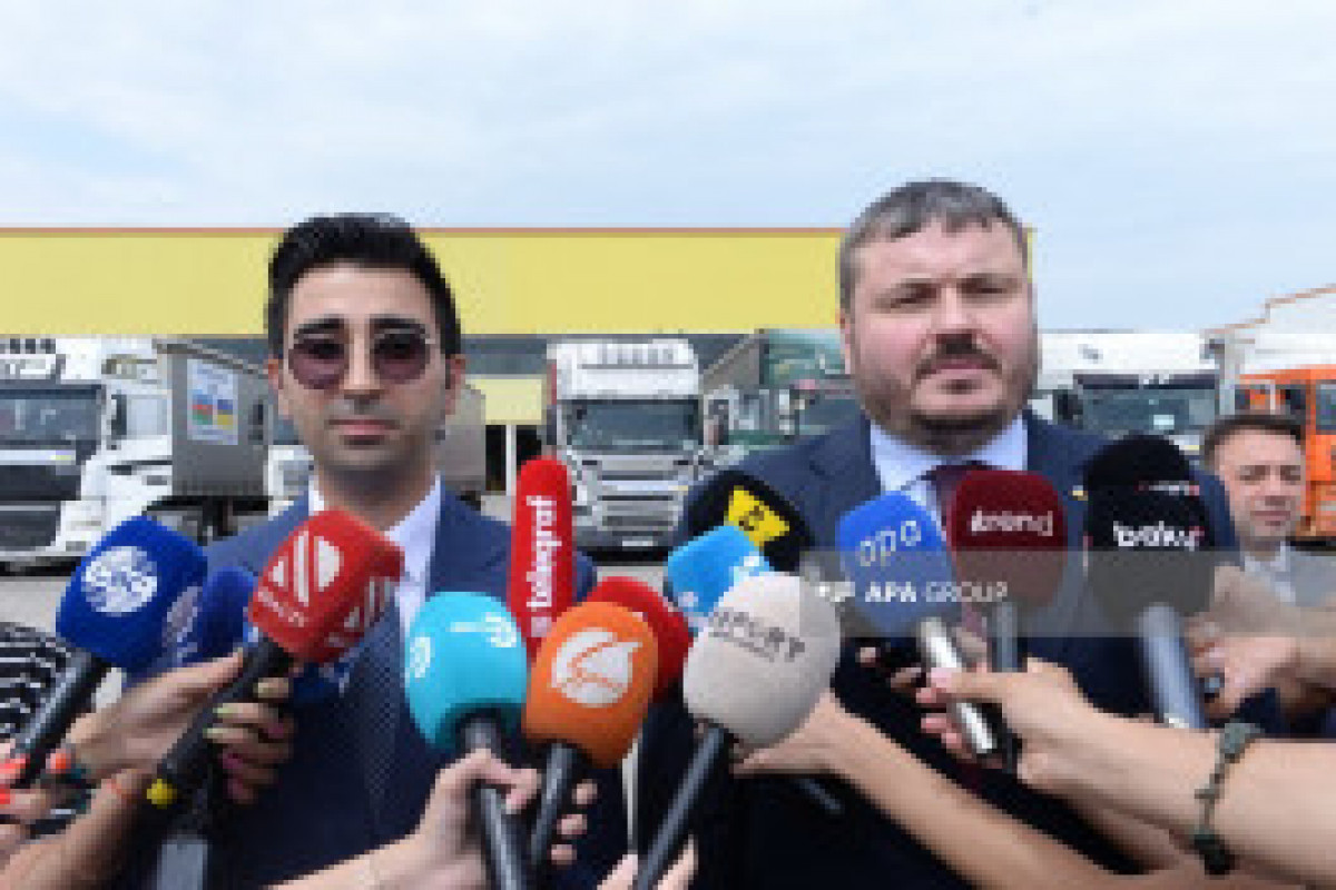 L'Azerbaïdjan envoie une nouvelle cargaison d'aide humanitaire composée d’équipements électriques à l'Ukraine - Photo  - Vidéo 