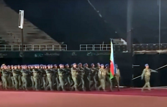 Des militaires azerbaïdjanais ont participé à un défilé militaire au Pakistan - Vidéo 