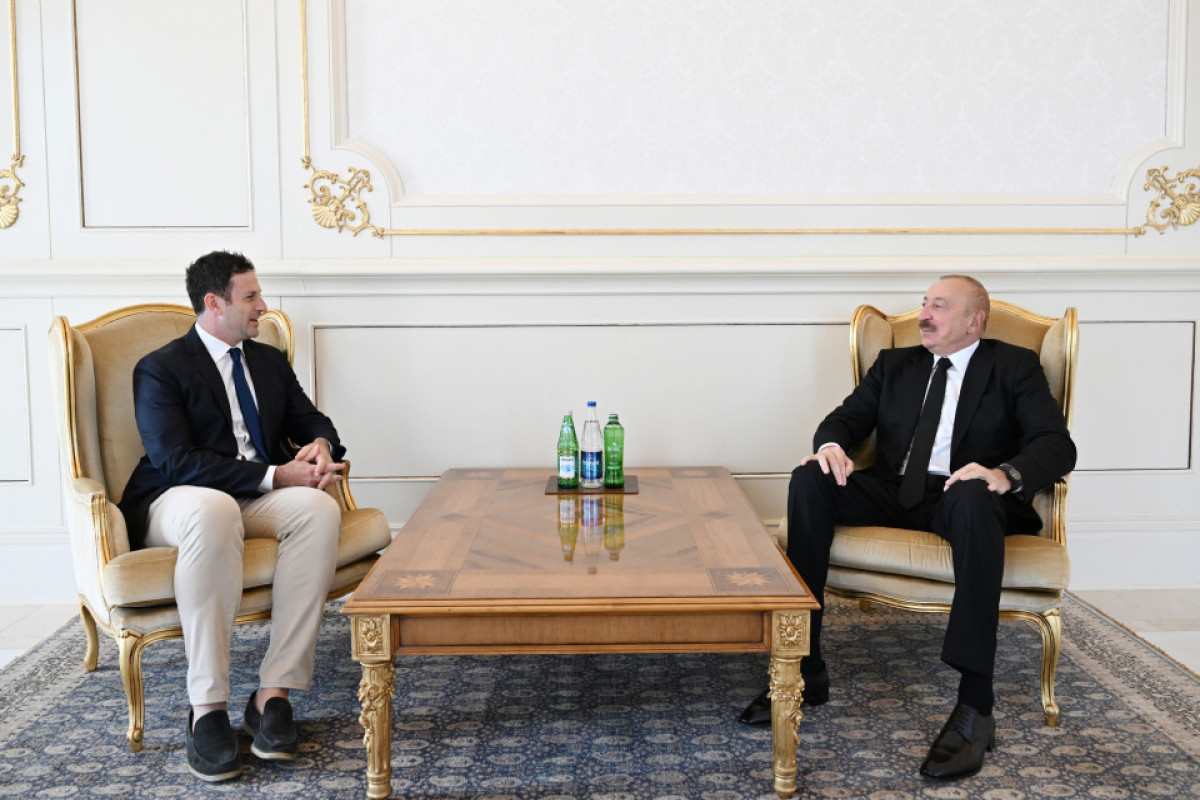 Le président azerbaïdjanais reçoit le président des affaires globales chez le Goldman Sachs Group Inc