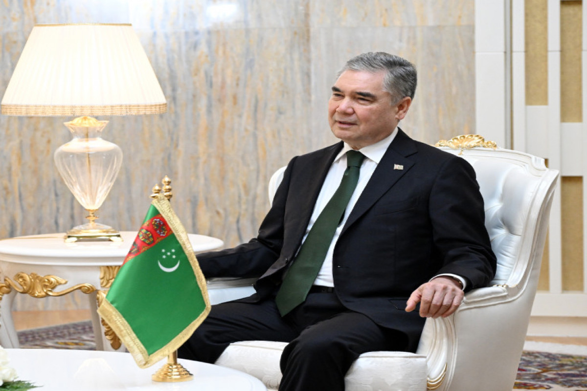 Le président azerbaïdjanais s’entretient en tête-à-tête avec le président du Conseil du peuple du Turkménistan