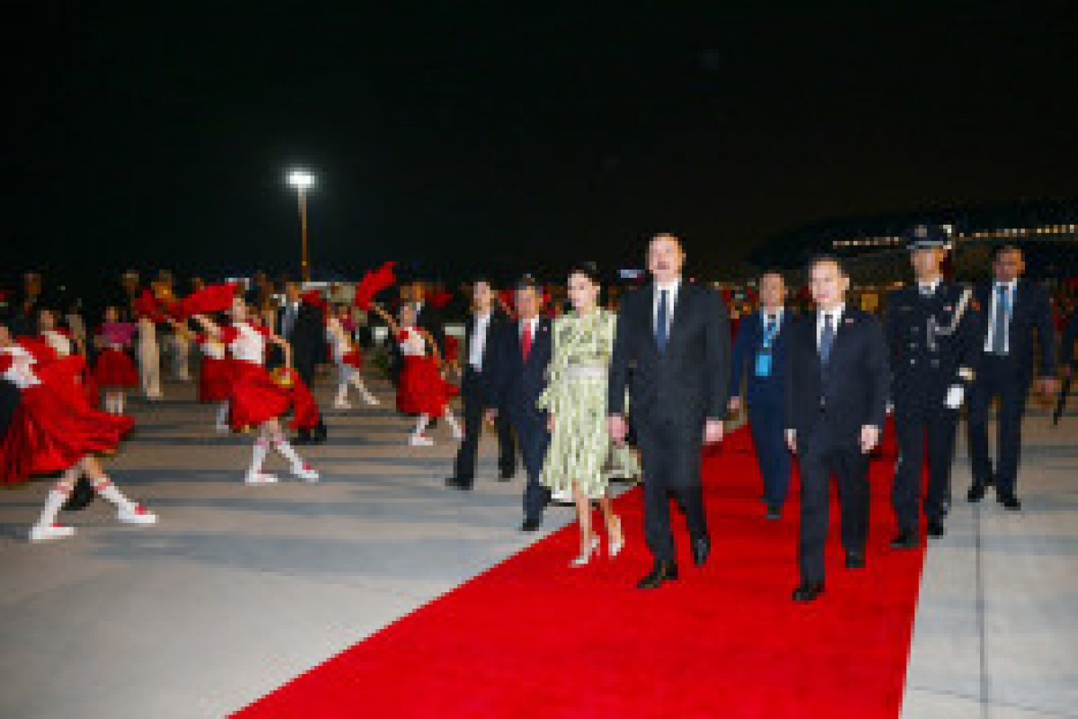 Le président Ilham Aliyev entame une visite de travail en Chine