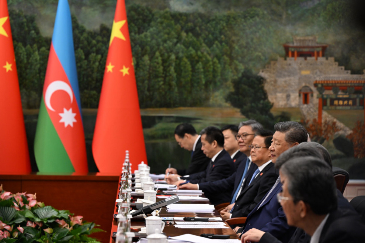 Les présidents azerbaïdjanais et chinois se rencontrent à Tianjin