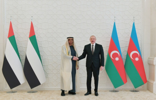 Le président Ilham Aliyev a adressé ses félicitations à Mohammed ben Zayed Al Nahyane