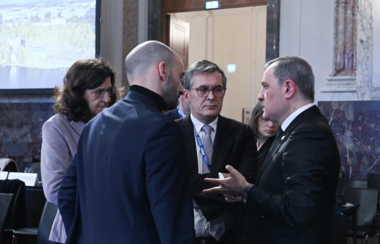 Djeyhoun Baïramov a rencontré Benjamin Haddad, représentant de la France pour l’Europe