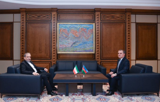Djeyhoun Baïramov a rencontré Araghchi