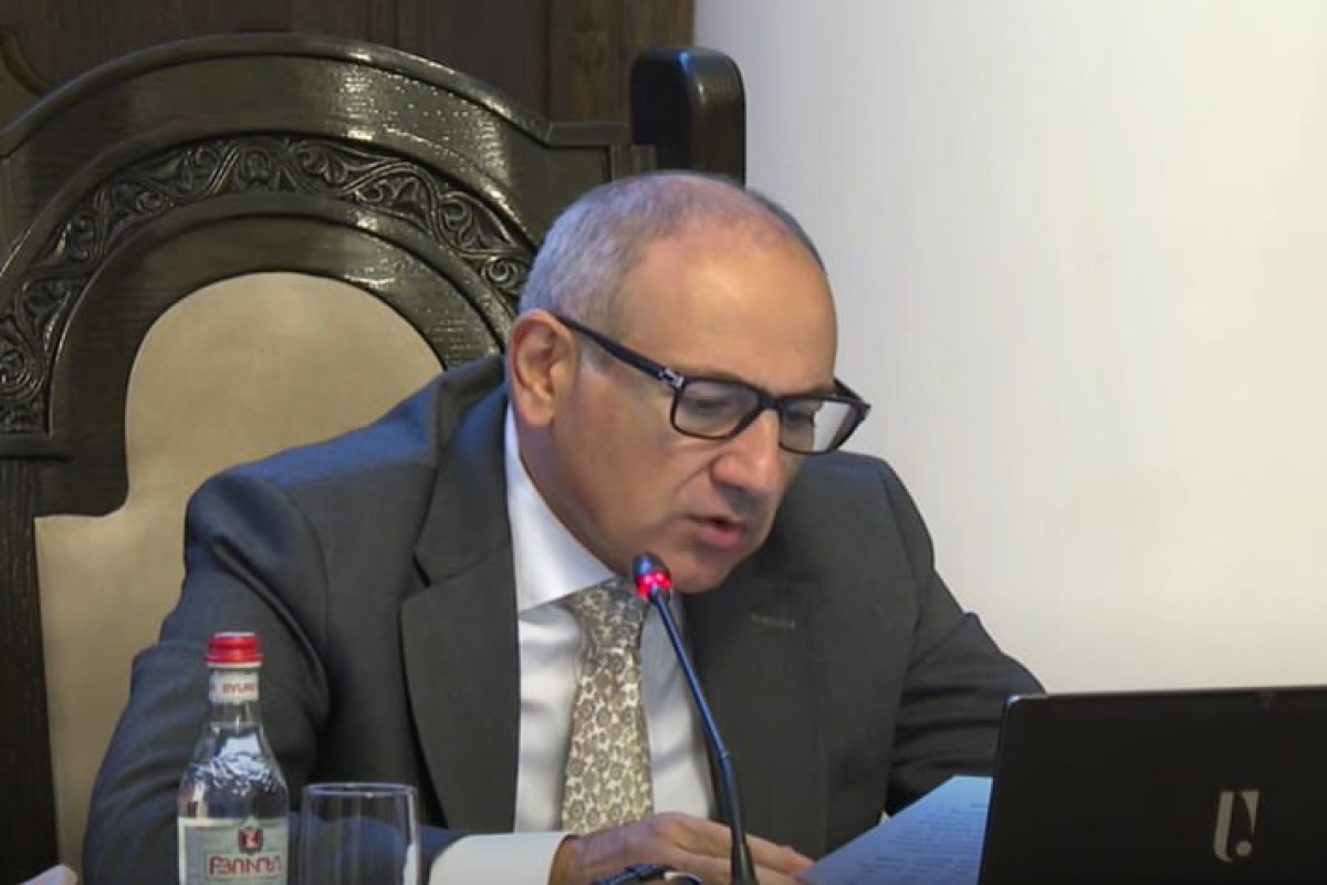 Pashinyan a salué lors de la réunion de l