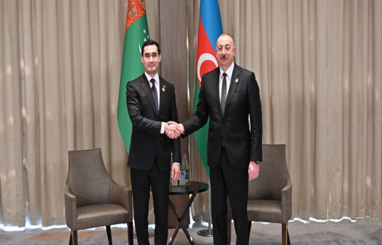 Président Ilham Aliyev a adressé ses félicitations à Serdar Berdimouhamedov