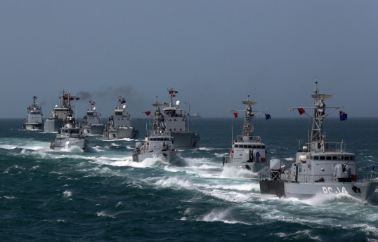 Venezuela envoie des navires de guerre en mer face aux menaces de Trump