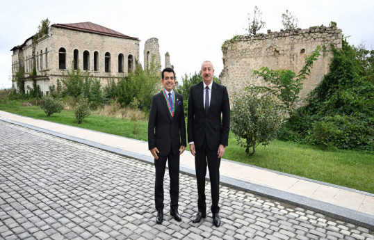 Directeur général de l’ICESCO a félicité le Président Ilham Aliyev