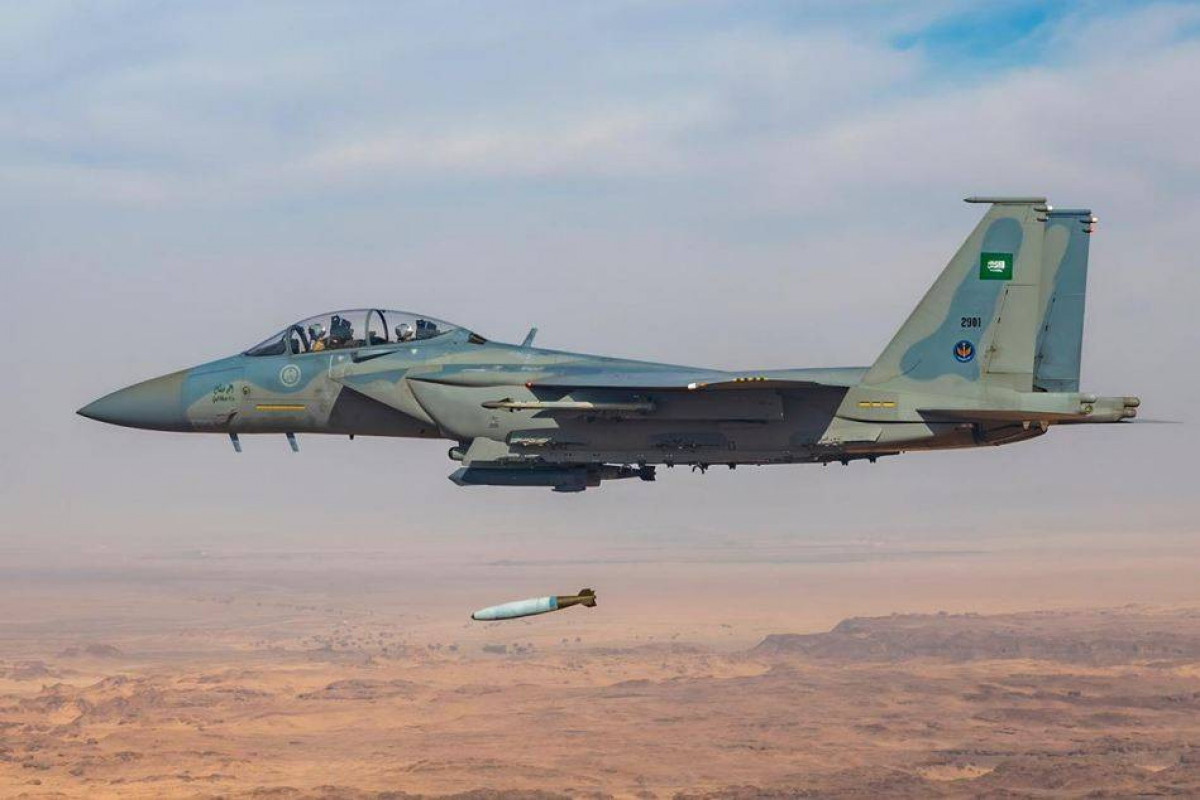 La coalition dirigée par l’Arabie saoudite a lancé une opération militaire au Yémen