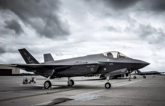 Nous envisageons de livrer des F-35 à la Turquie, dit Trump