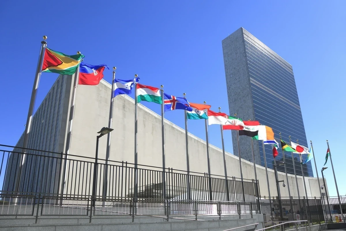 Accord de 61 pays, sans les Etats-Unis mais avec la Chine, pour une IA "ouverte", "inclusive" et "éthique" à l