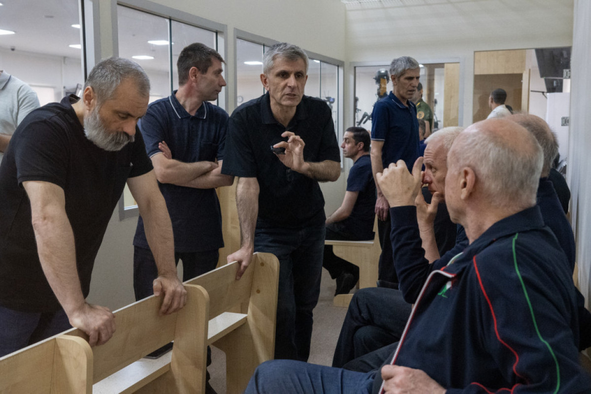 Les crimes commis par des militaires arméniens entre eux dans les territoires azerbaïdjanais auparavant occupés ont l’objet d’enquêtes par le parquet militaire et les tribunaux arméniens – PROCÈS 