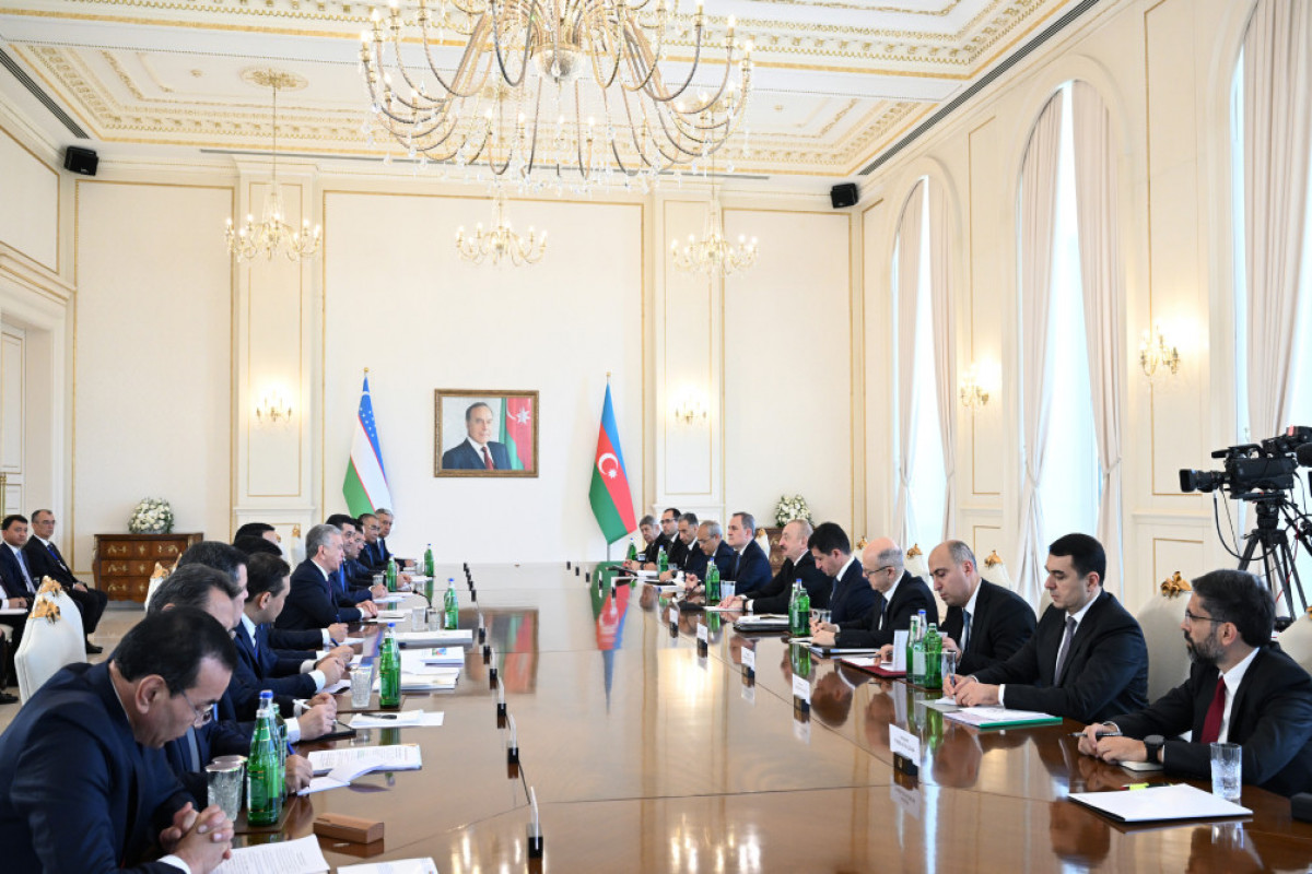 Le Conseil suprême interétatique azerbaïdjano-ouzbek se réunit à Bakou