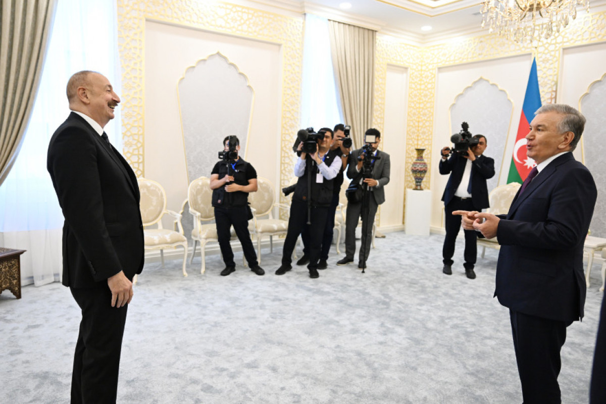 Les présidents Aliyev et Mirzioïev participent à l’inauguration du nouveau bâtiment de l’ambassade d’Ouzbékistan à Bakou