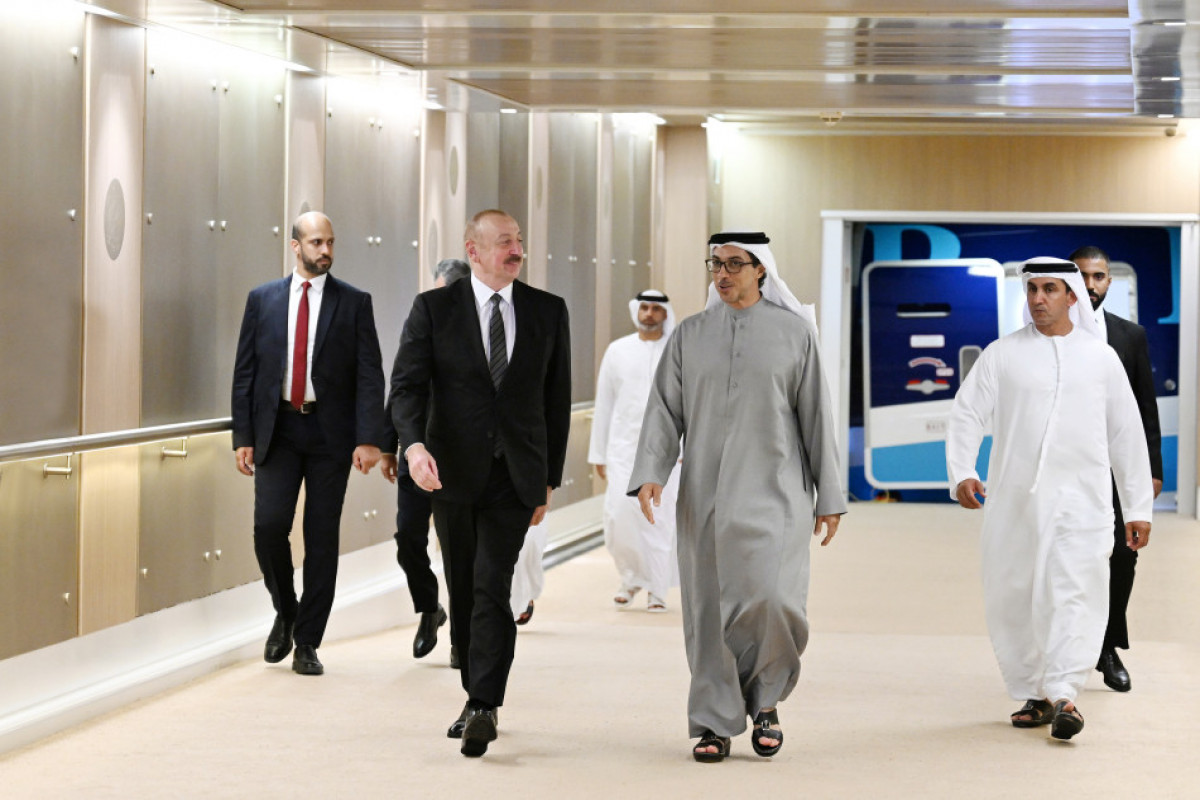 Le président Ilham Aliyev entame une visite de travail aux Emirats arabes unis