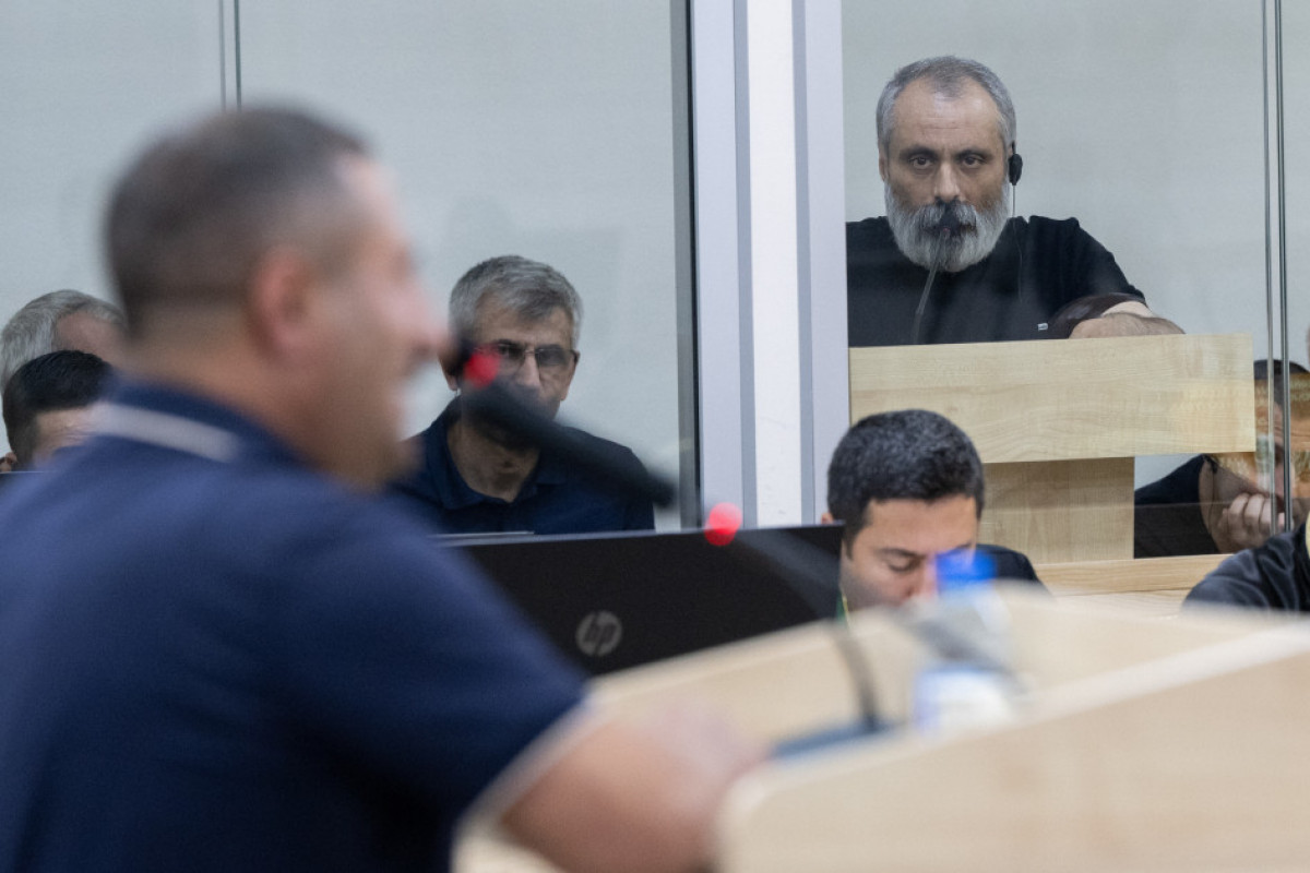 Des personnes ayant subi des tortures durant leur captivité pendant l’occupation arménienne témoignent devant le tribunal