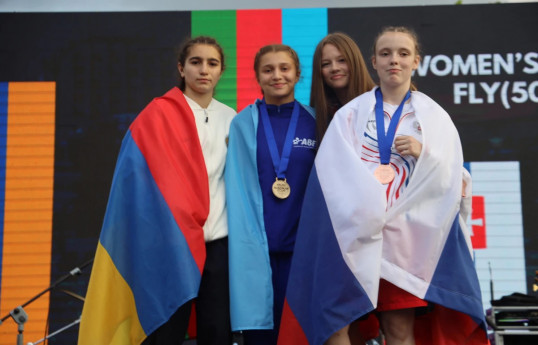 Une boxeuse azerbaïdjanaise sacrée championne d'Europe après avoir battu une Arménienne