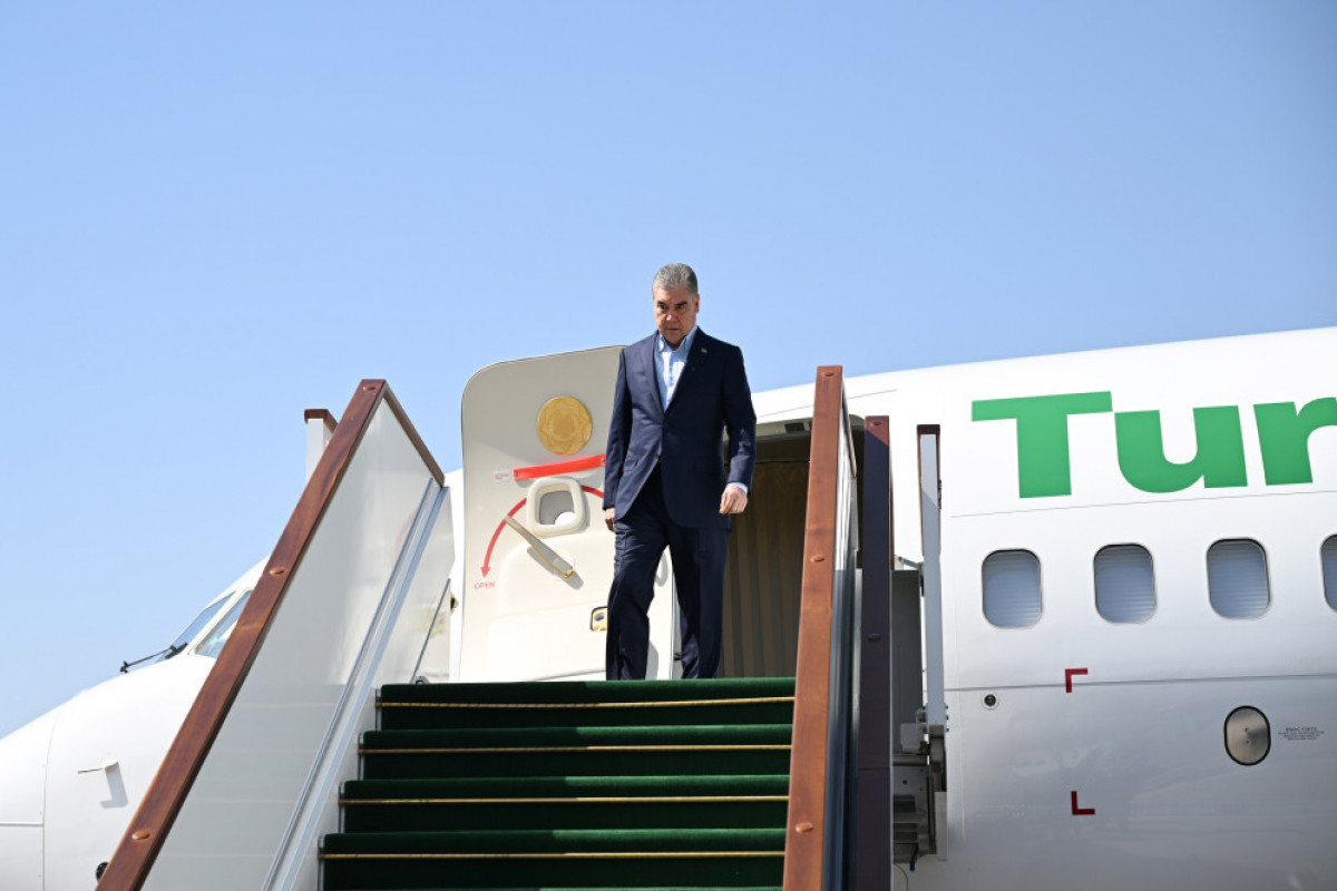 Le président du Conseil du peuple du Turkménistan arrive dans la région de Fuzouli