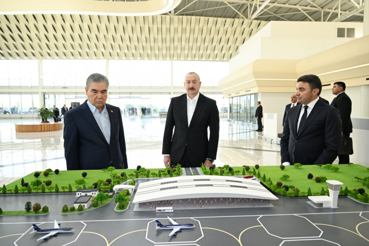 Le président du Conseil du peuple du Turkménistan arrive dans la région de Fuzouli