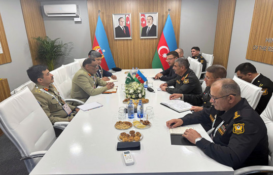 Les nouvelles perspectives de coopération militaire azerbaïdjano-pakistanaise discutées à Istanbul