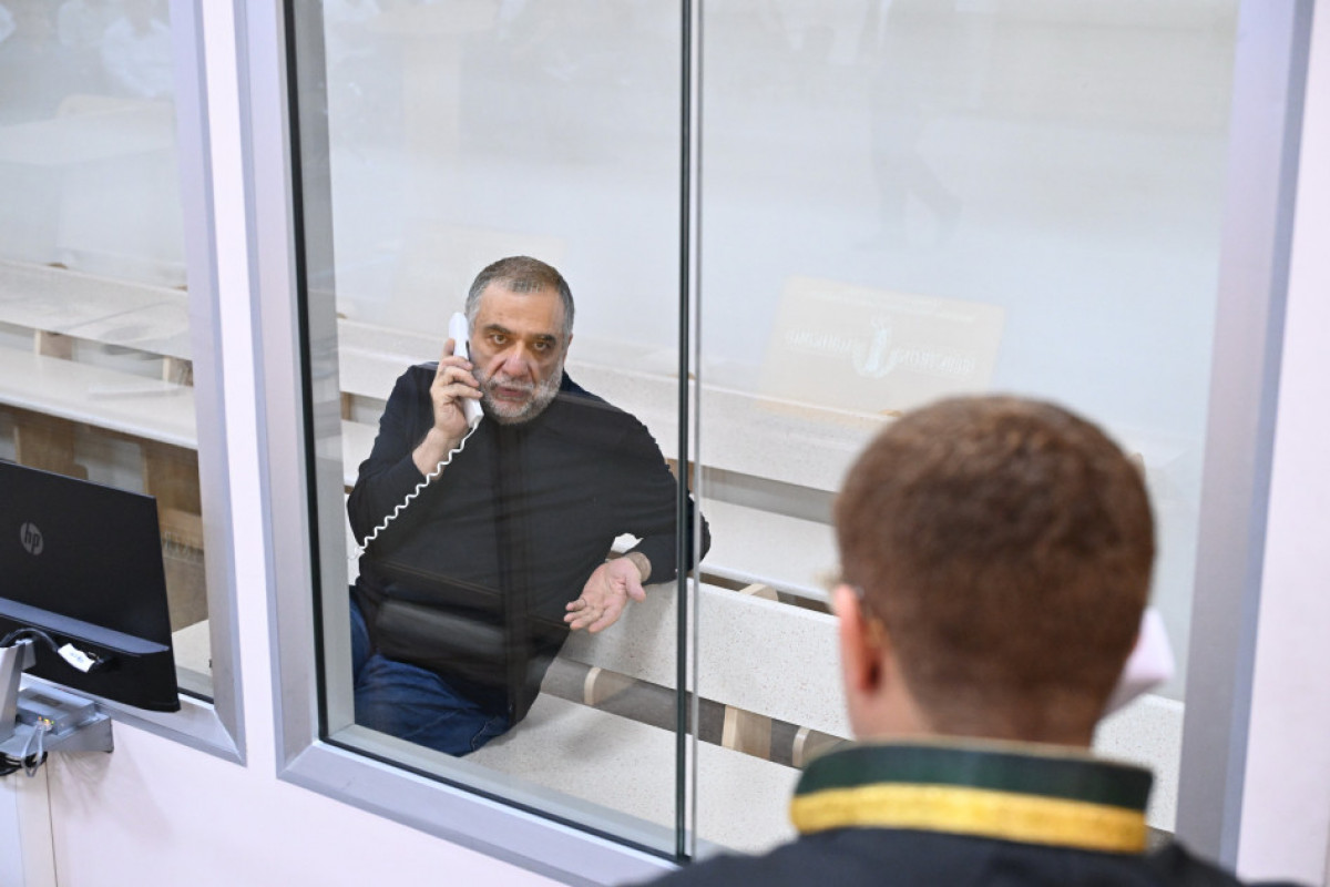 Des victimes et leurs héritiers légaux témoignent lors du procès de Ruben Vardanyan