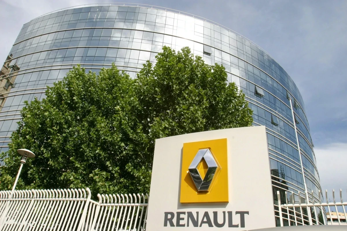 Médias : Le groupe automobile Renault va produire des drones en Ukraine