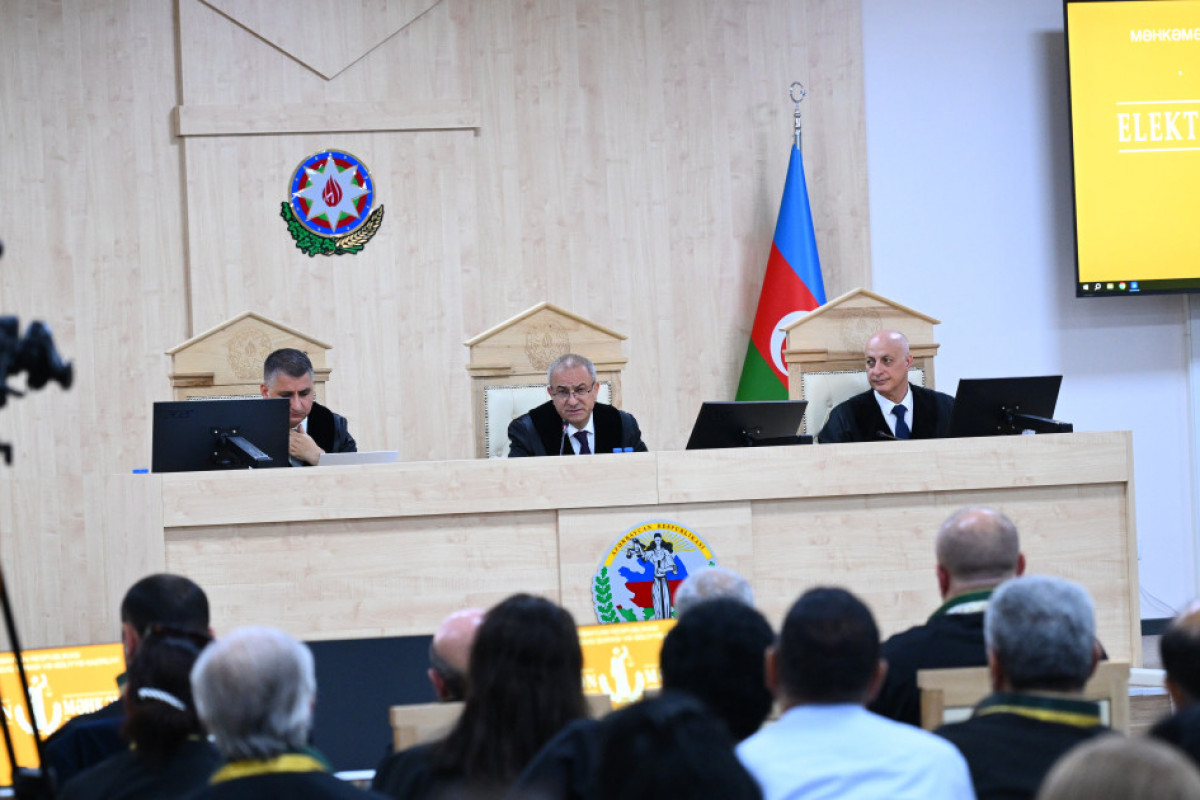 Des documents relatifs aux dommages causés par les forces armées arméniennes aux infrastructures civiles azerbaïdjanaises durant la Guerre patriotique examinés par le tribunal