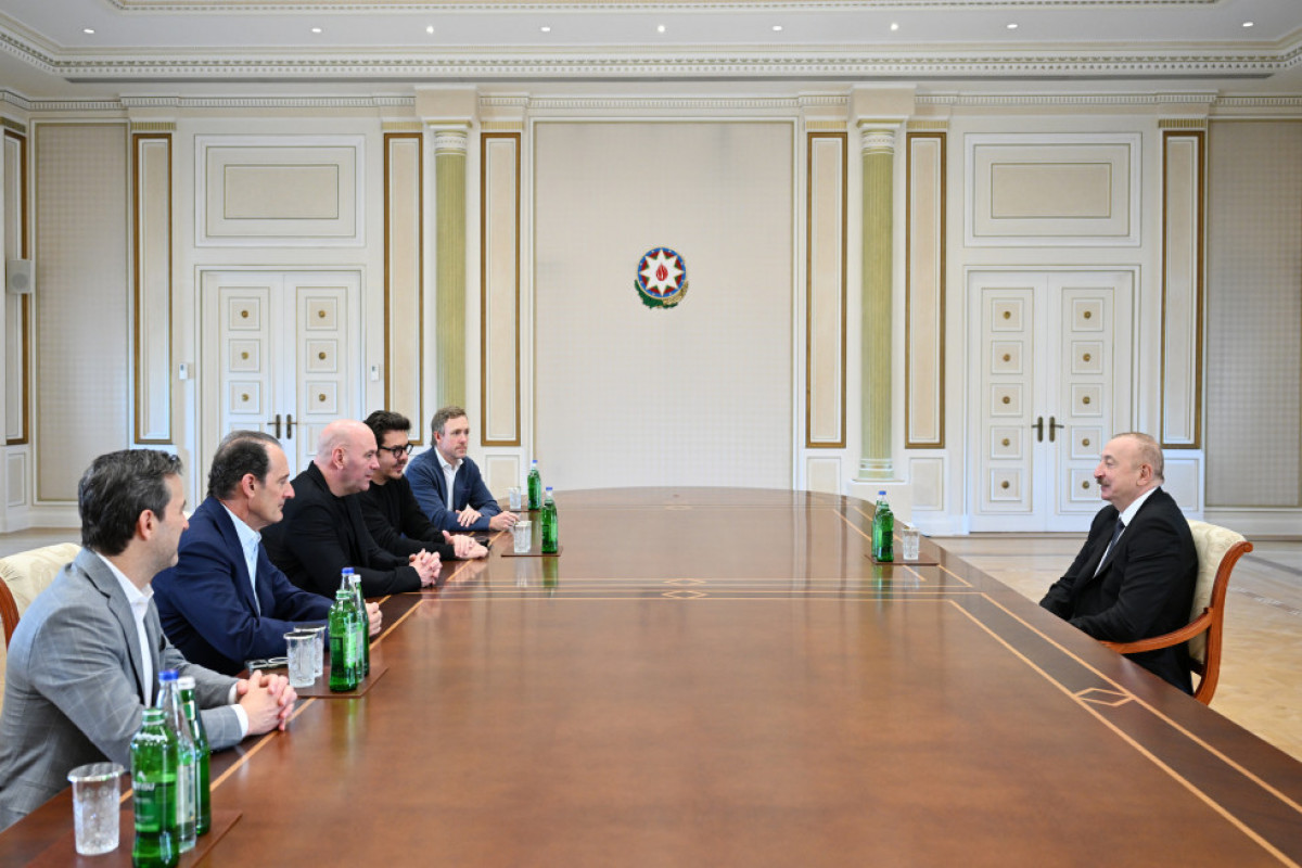 Le président azerbaïdjanais reçoit le président de l’UFC
