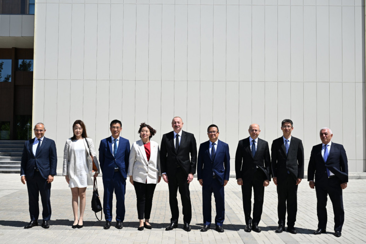 Le président azerbaïdjanais reçoit le président du Conseil d’administration de la société chinoise Dongfang Electric Corporation