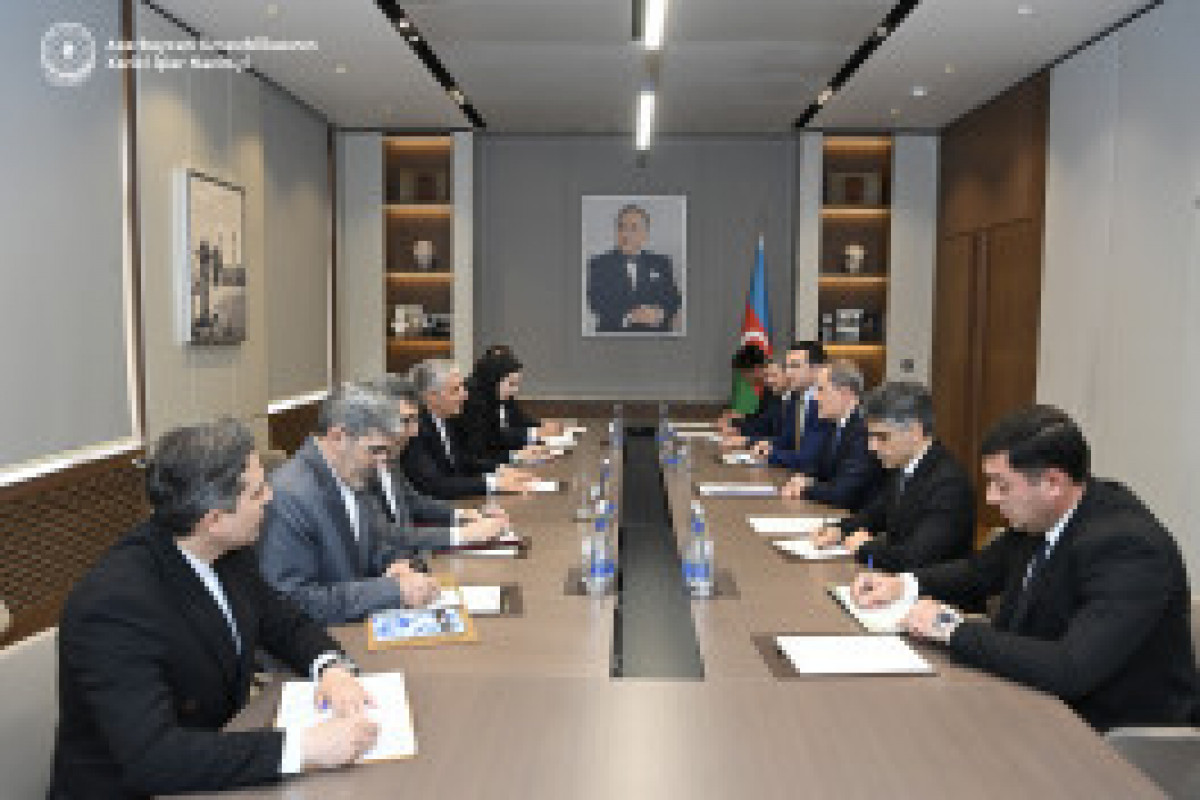 Le nouvel ambassadeur iranien arrive en Azerbaïdjan et présente une copie de ses lettres de créance