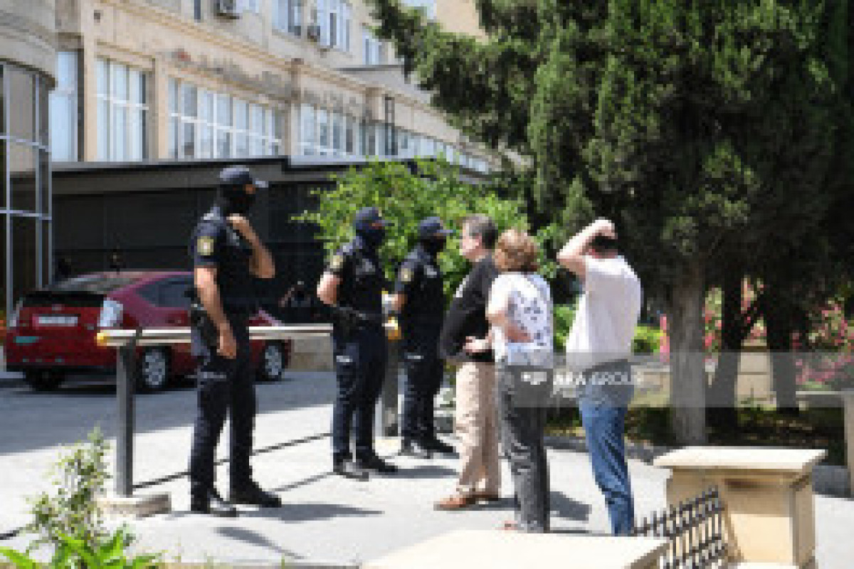 Opération policière au bureau de Sputnik Azerbaijan à Bakou