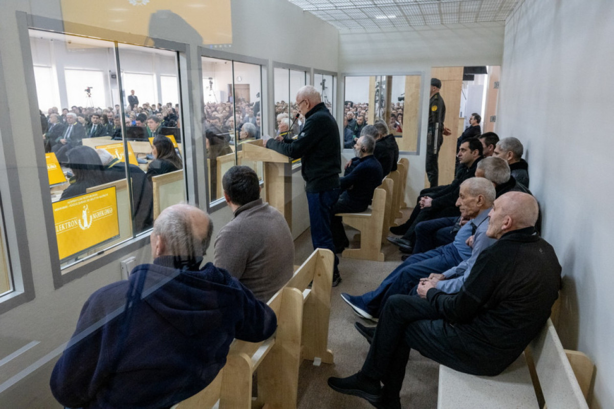 Le procès des individus accusés de nombreux crimes contre le peuple azerbaïdjanais suit son cours
