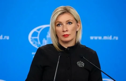 La Russie qualifie Emmanuel Macron de «déconnecté de la réalité»