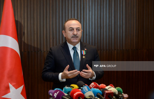 Mevlüt Cavusoglu : Nous souhaitons favoriser la coopération entre le Forum diplomatique d'Antalya et le Forum global de Bakou