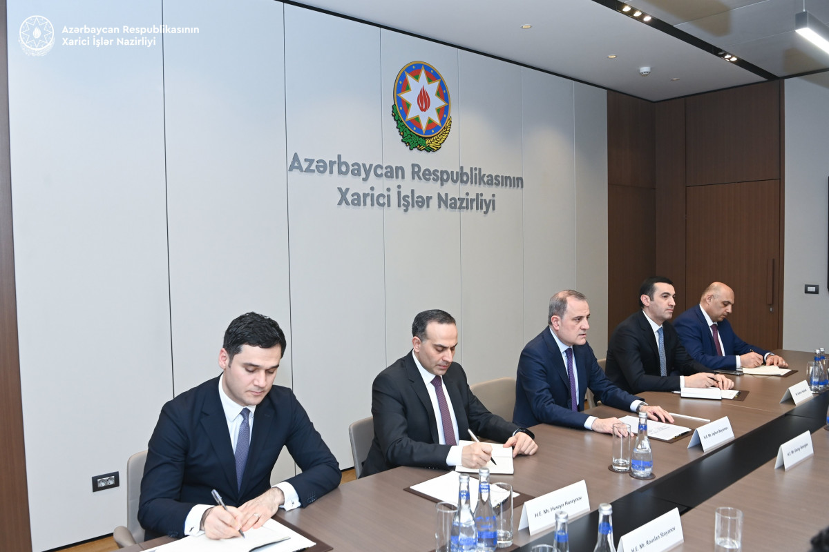 Les ministres des Affaires étrangères azerbaïdjanais et bulgare discutent de la coopération énergétique