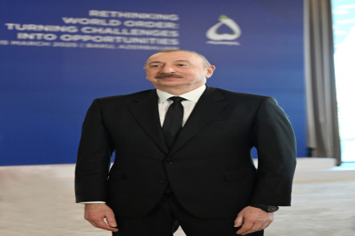 Le président Ilham Aliyev accorde une interview à la chaîne de télévision Euronews