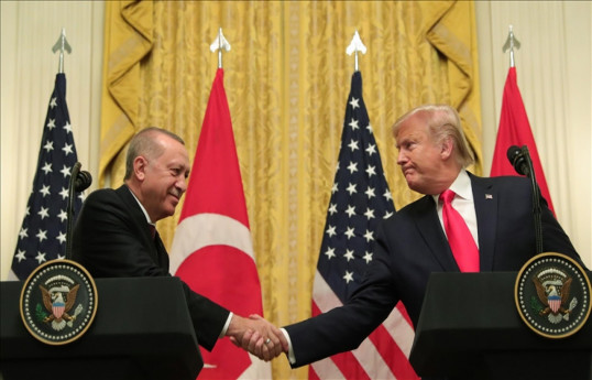 Entretien téléphonique entre Erdogan et Trump