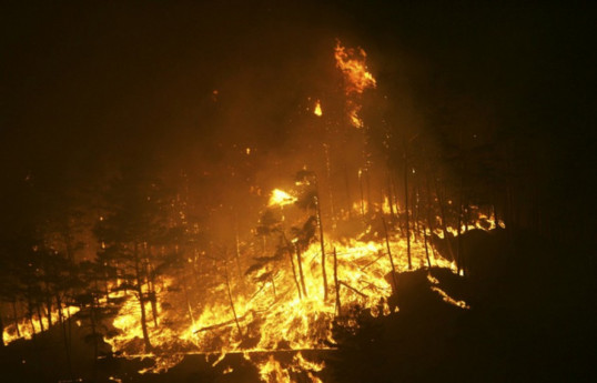 Corée du Sud : des milliers de pompiers et de soldats déployés contre des feux de forêts