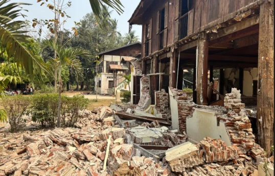 Le bilan du séisme en Birmanie bondit à 694 morts et 1670 blessés