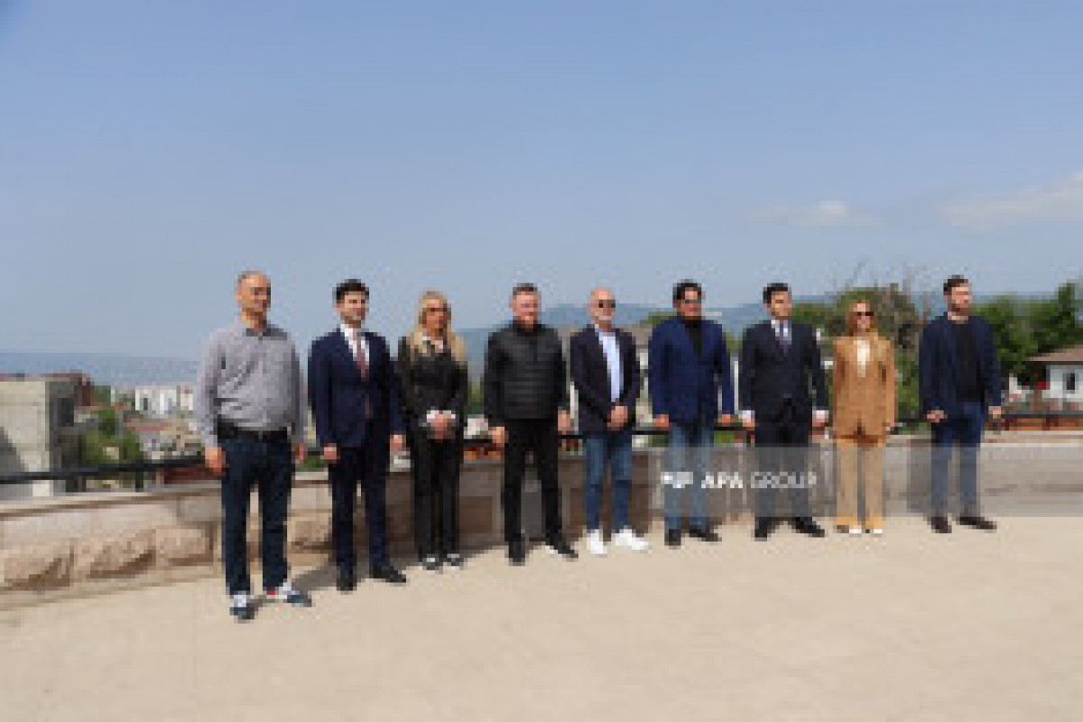Azerbaïdjan : Déplacement des parlementaires italiens à Khankendi - Photo 