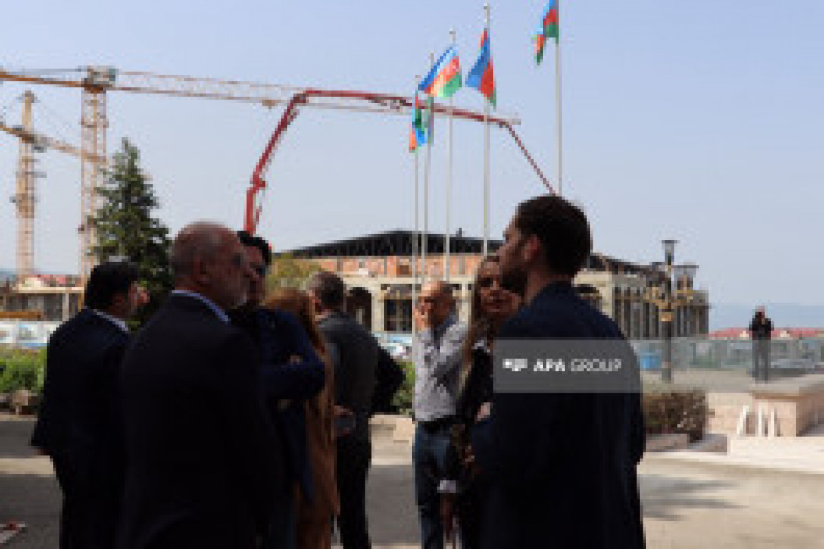 Azerbaïdjan : Déplacement des parlementaires italiens à Khankendi - Photo 