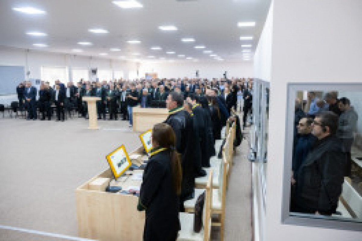 Des documents relatifs aux atrocités commises à Garadaghly examinés à l’audience