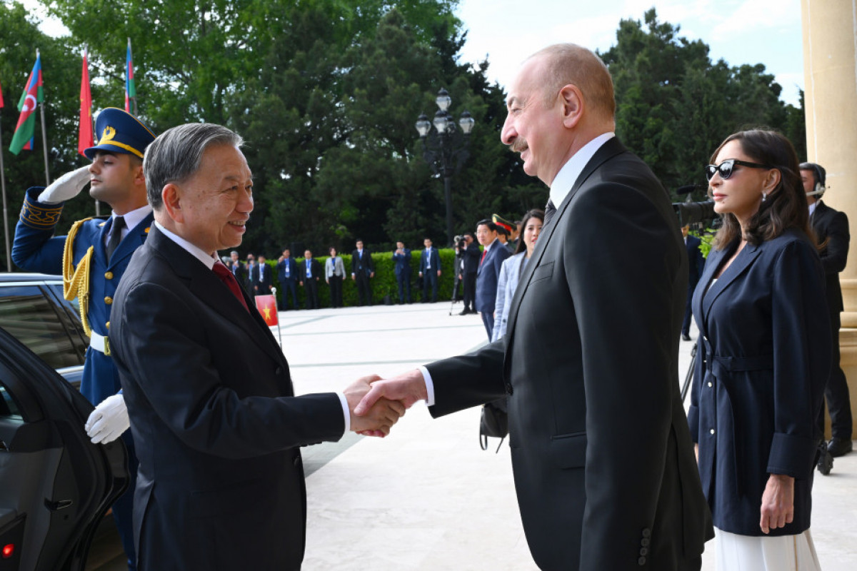Cérémonie d’accueil officiel du secrétaire général du Comité central du Parti communiste vietnamien