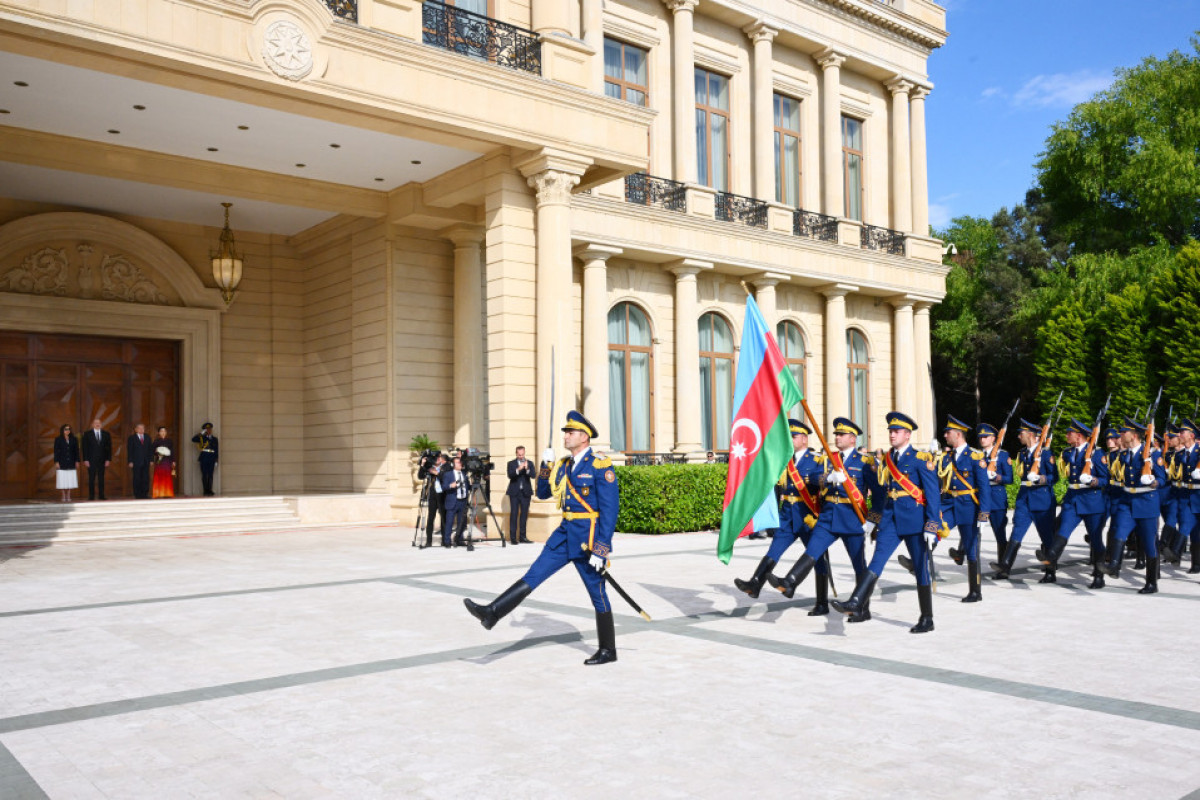 Cérémonie d’accueil officiel du secrétaire général du Comité central du Parti communiste vietnamien