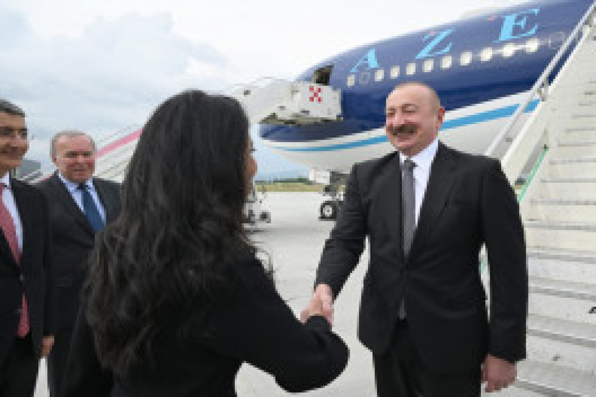 Le président Ilham Aliyev entame une visite de travail en Albanie