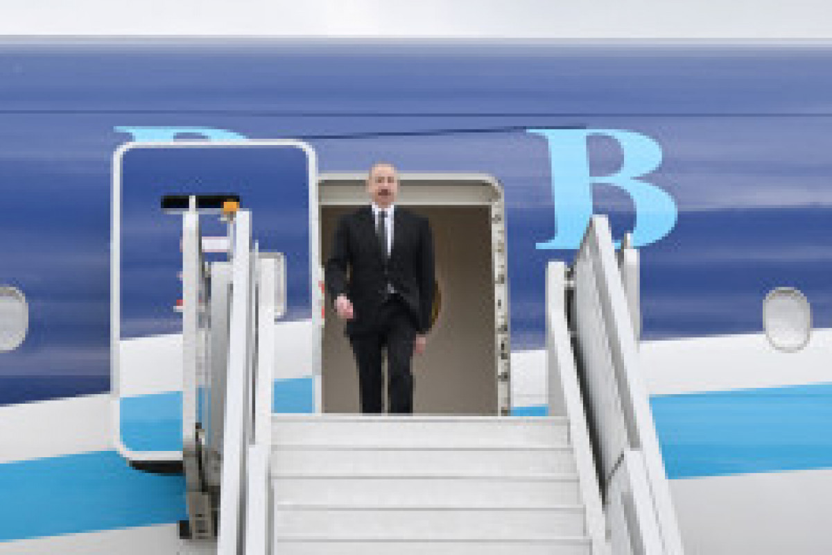 Le président Ilham Aliyev entame une visite de travail en Hongrie