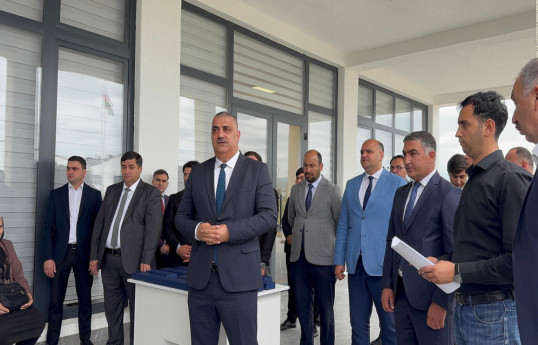 Azerbaïdjan : Cinquante autres familles reçoivent les clés de leurs maisons à leur arrivée dans la région d'Aghdam